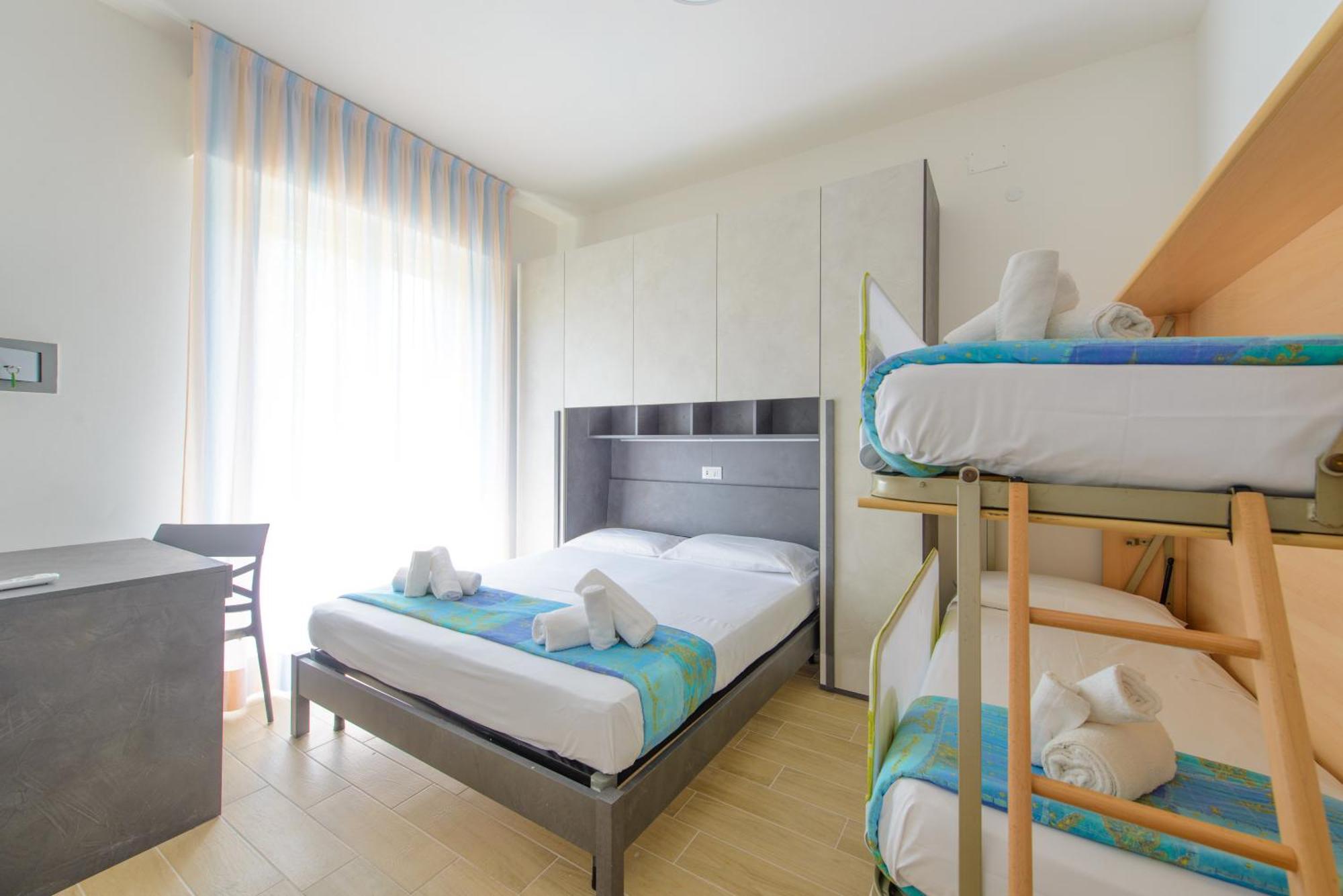 Hotel Colorado Rimini Exterior photo