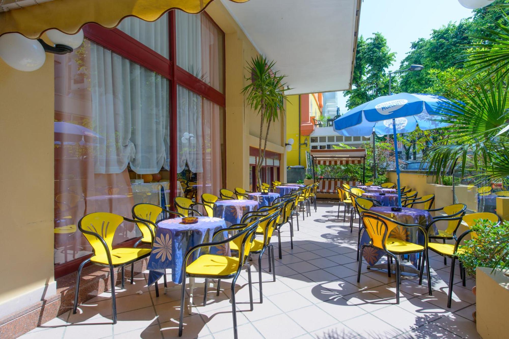 Hotel Colorado Rimini Exterior photo